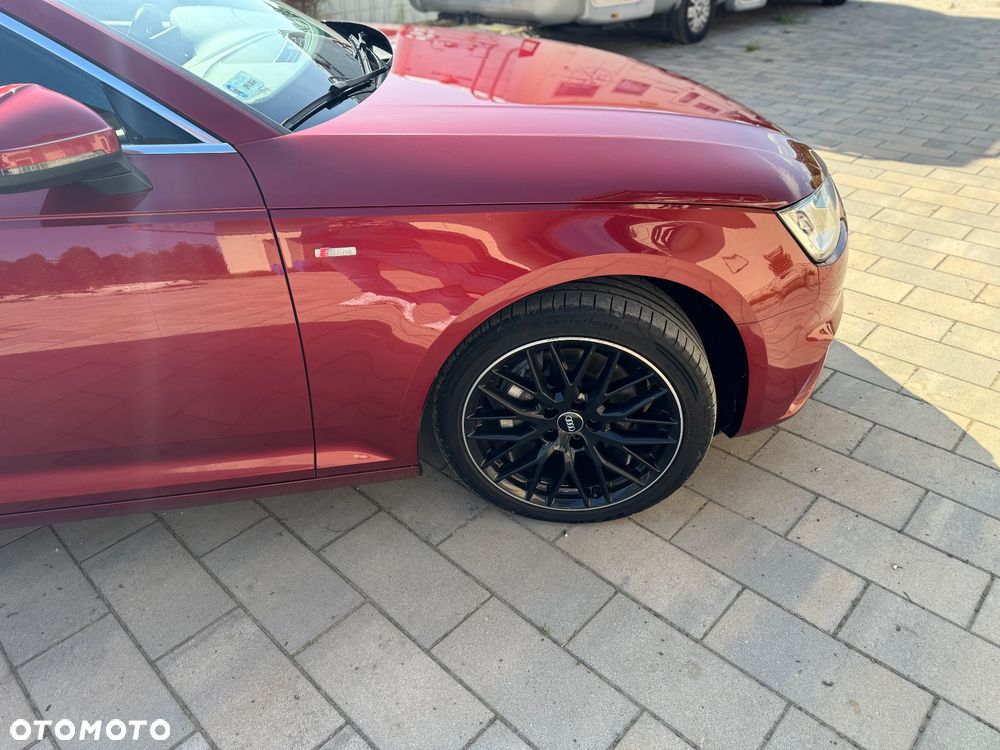 Audi A4 Avant 40 TDI Quattro S Line S tronic - 5