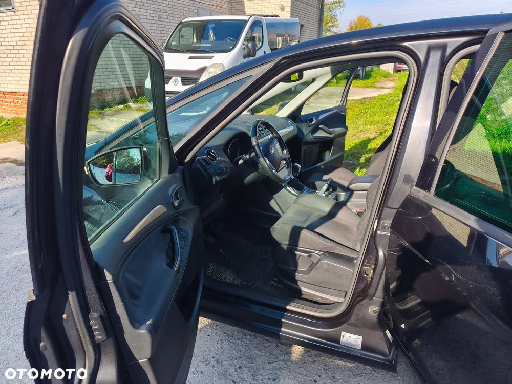 Ford S-Max - 7