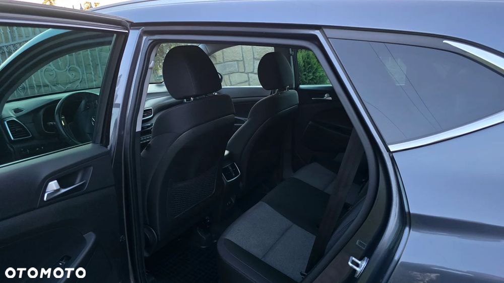 Hyundai Tucson 1.6 GDi 2WD Select - 20