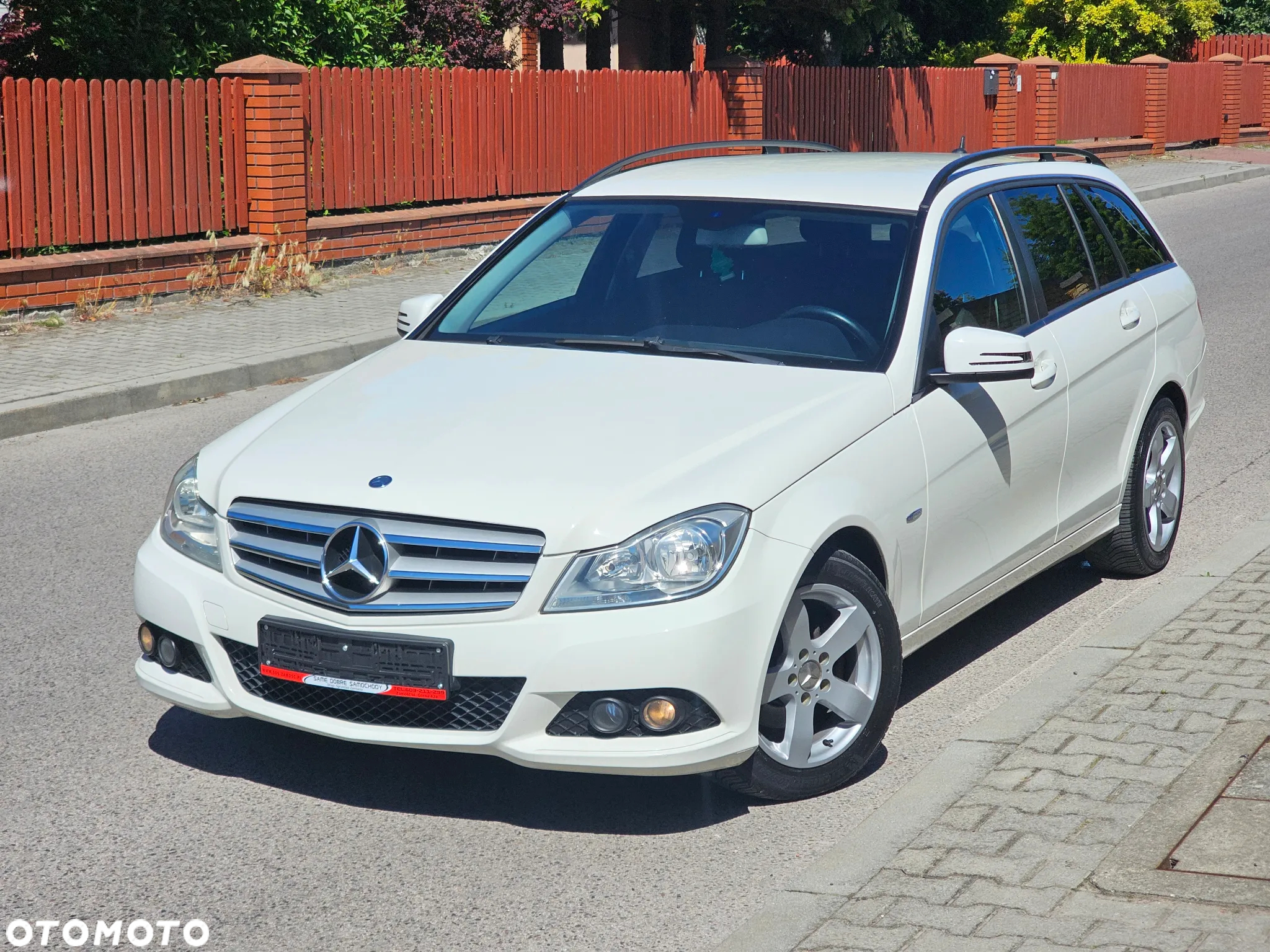 Mercedes-Benz Klasa C 180 T CDI DPF (BlueEFFICIENCY) - 10