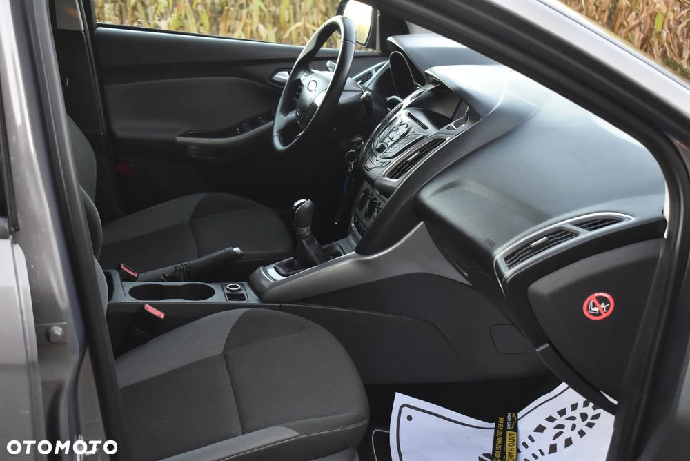 Ford Focus 1.6 TI-VCT Champions Edition - 30