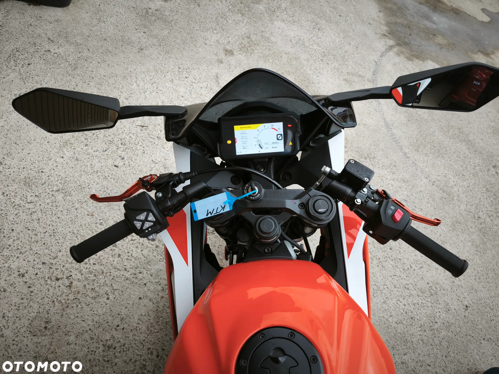KTM RC 125 - 4