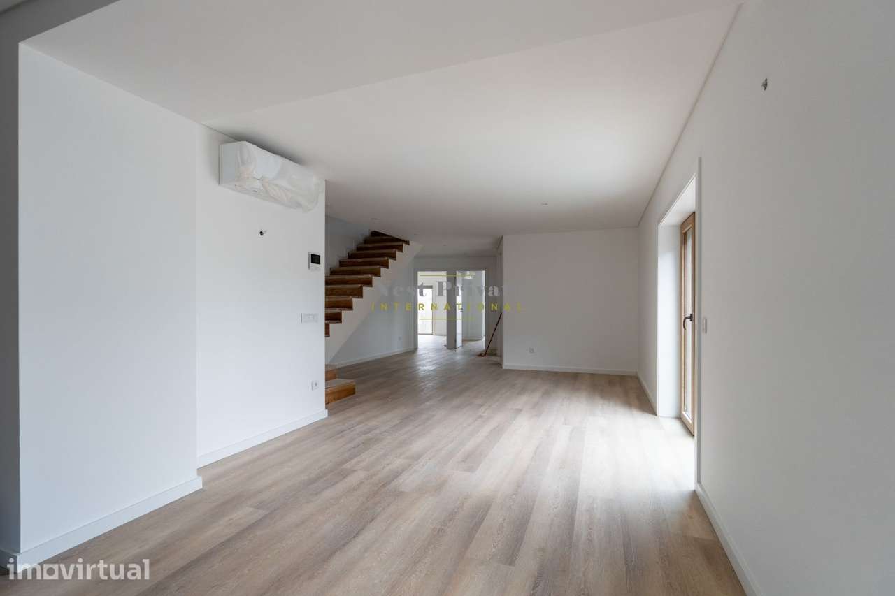 Apartamento T5 Duplex Antas - Grande imagem: 4/35