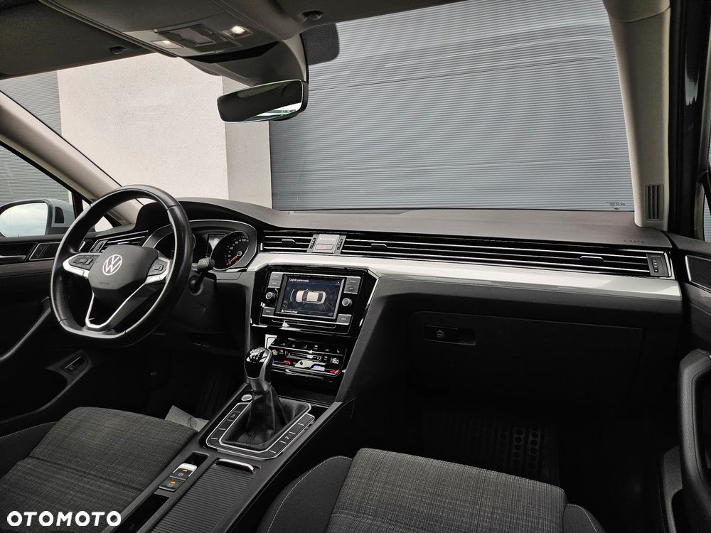 Volkswagen Passat 2.0 TDI EVO Business - 7