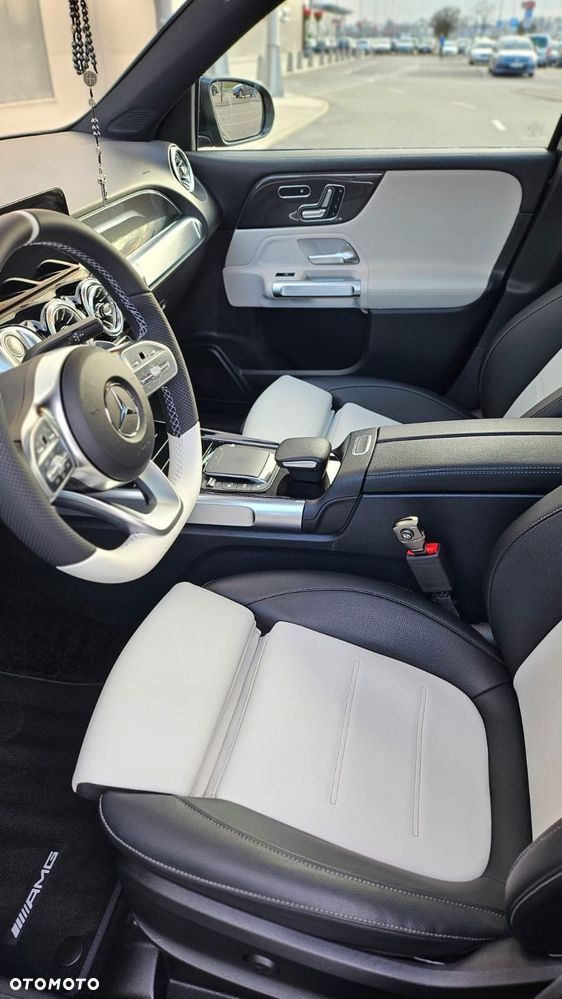 Mercedes-Benz GLB 200 d AMG Line 8G-DCT - 22