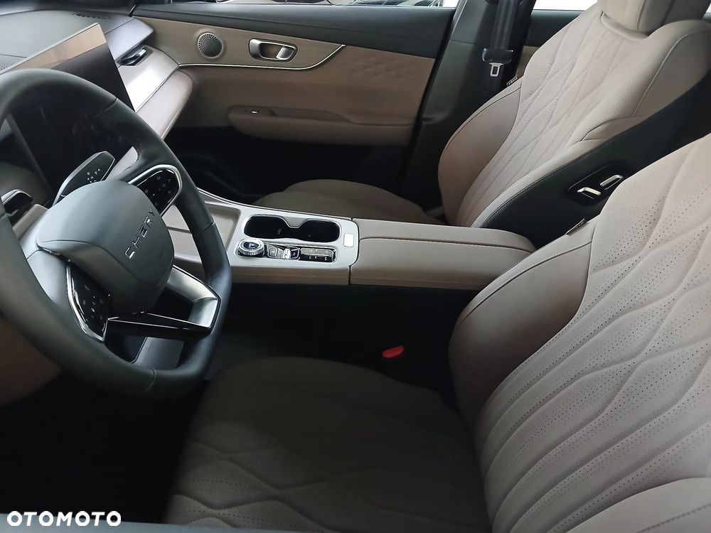 Chery Tiggo 8 1.5 T-GDI Super Hybrid Prestige DCT - 4