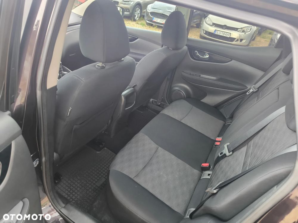 Nissan Qashqai 1.6 DIG-T Tekna - 16