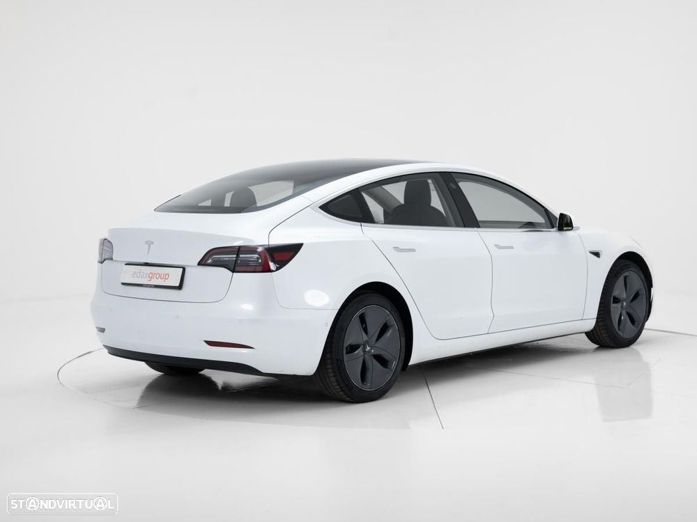 Tesla Model 3 Standard Range Plus RWD - 4
