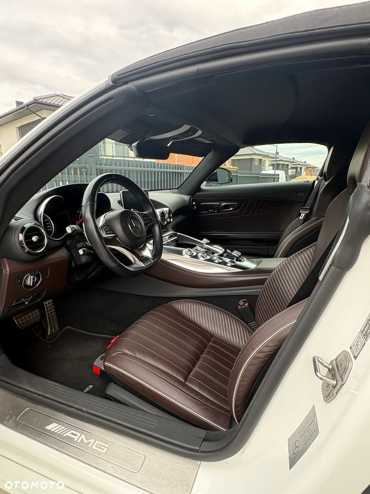 Mercedes-Benz AMG GT - 30