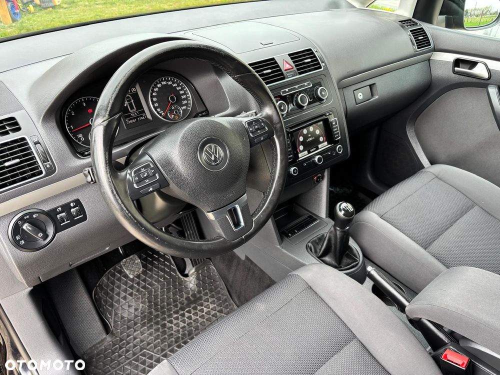 Volkswagen Touran 1.6 TDI DPF BlueMotion Technology Trendline - 19