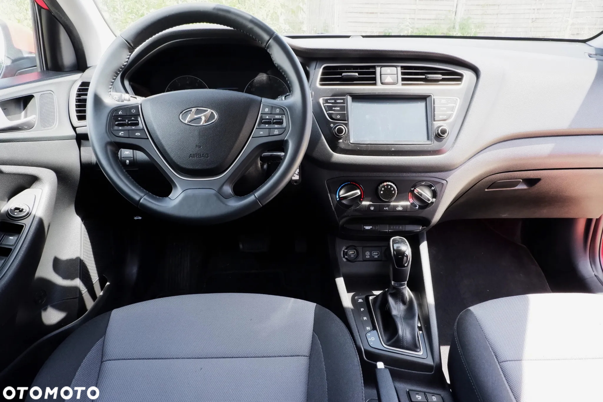 Hyundai i20 1.0 T-GDi Comfort DCT - 13