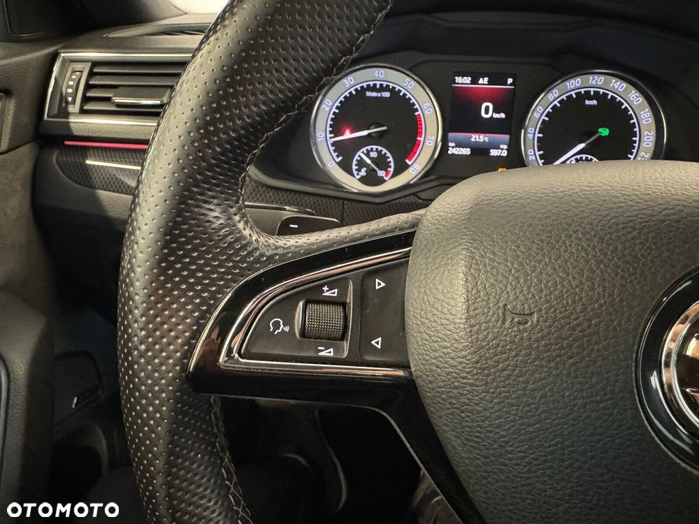 Skoda Superb 2.0 TSI Sportline DSG - 15