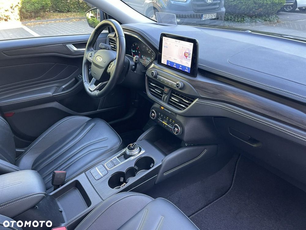 Ford Focus - 30