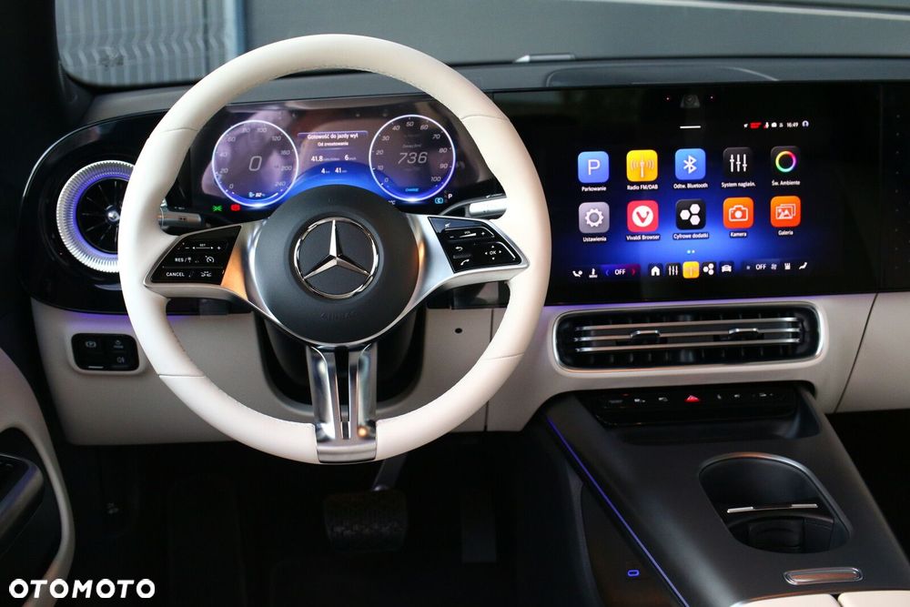 Mercedes-Benz CLA - 23