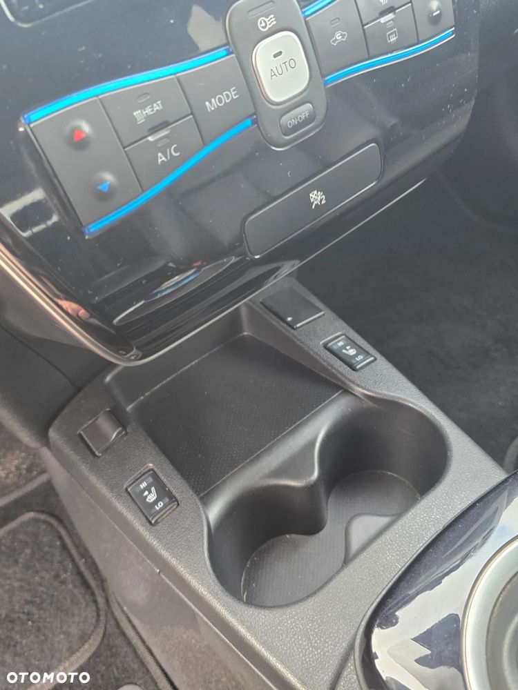 Nissan Leaf 30kWh Tekna - 25