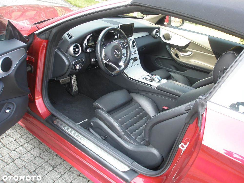 Mercedes-Benz Klasa C 200 Cabrio 4Matic 9G-TRONIC AMG Line - 20