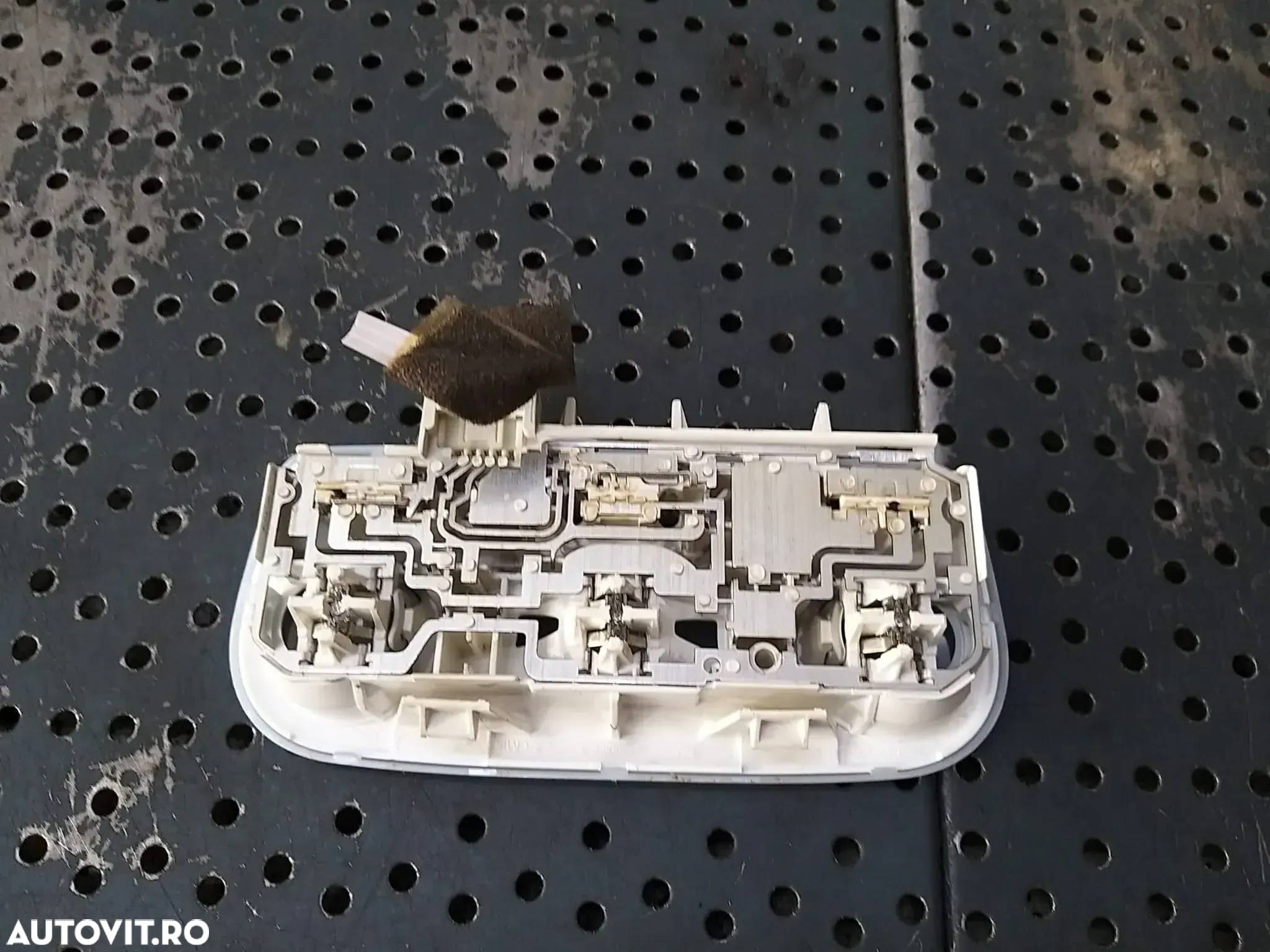 Plafoniera lampa plafon renault megane 3 264300008r - 2