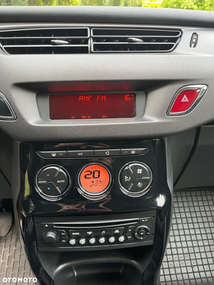 Citroën C3 1.2 PureTech Exclusive - 19