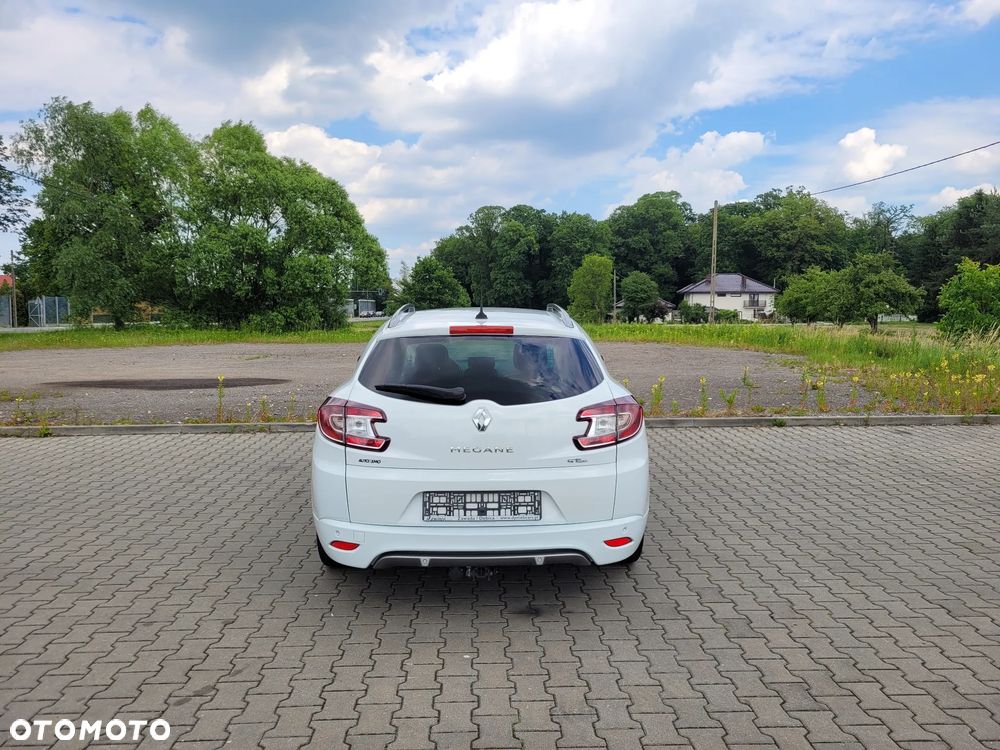 Renault Megane dCi 110 FAP EDC Bose Edition - 12