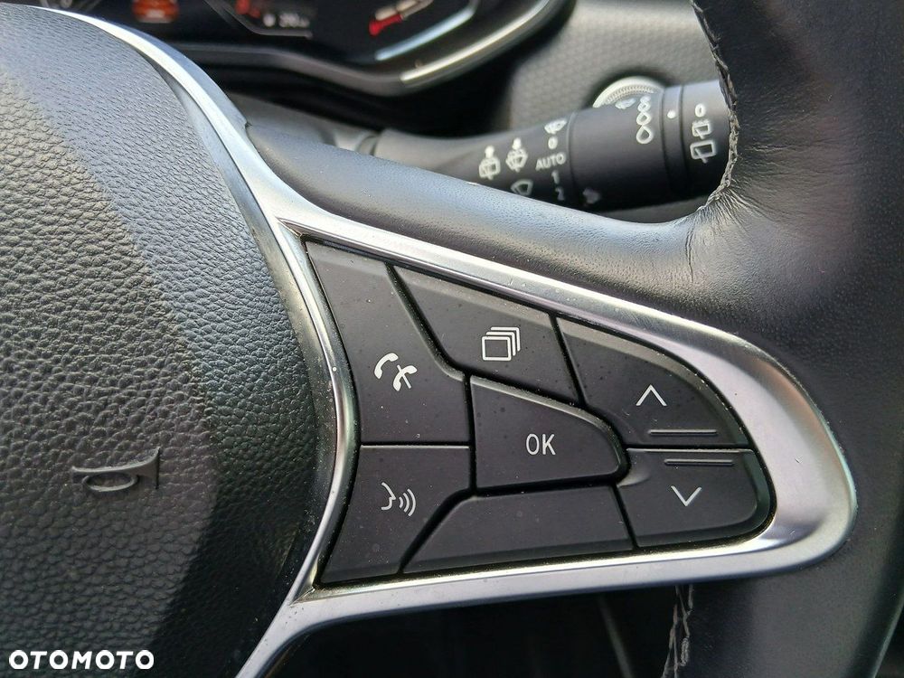 Renault Clio - 36
