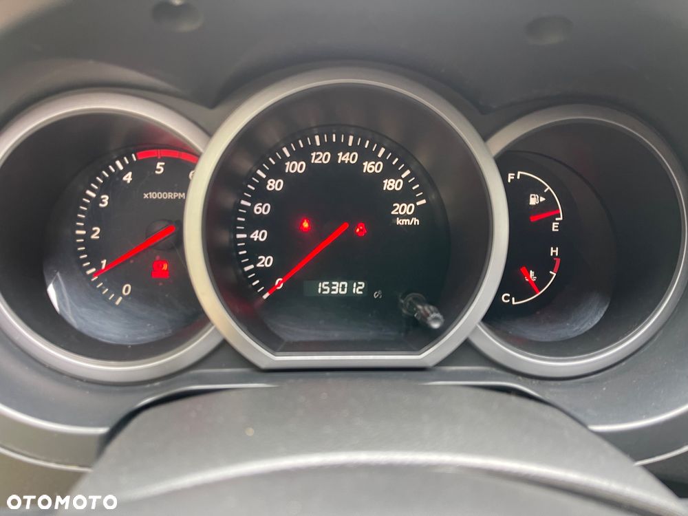 Suzuki Grand Vitara 1.9 DDiS Premium - 17