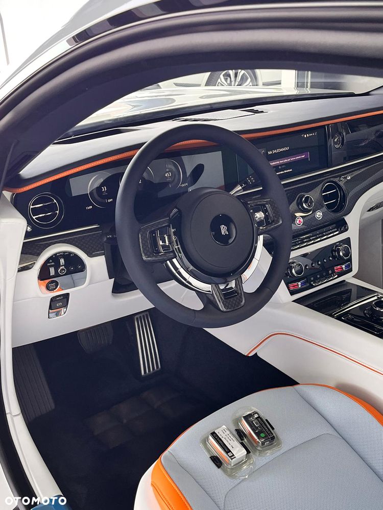 Rolls-Royce Spectre - 3