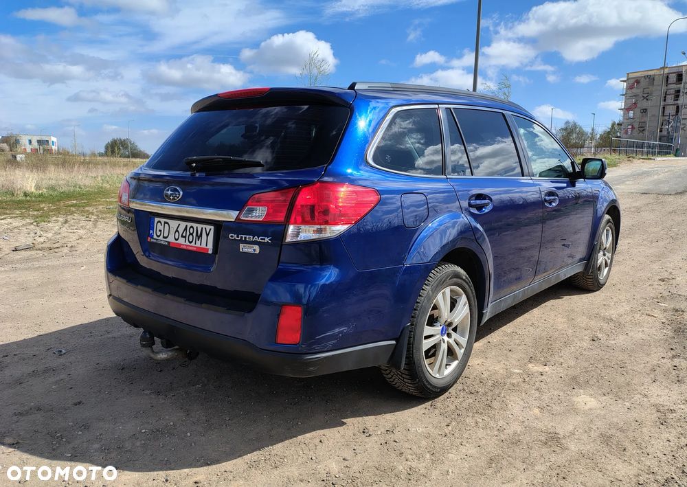 Subaru Outback - 3