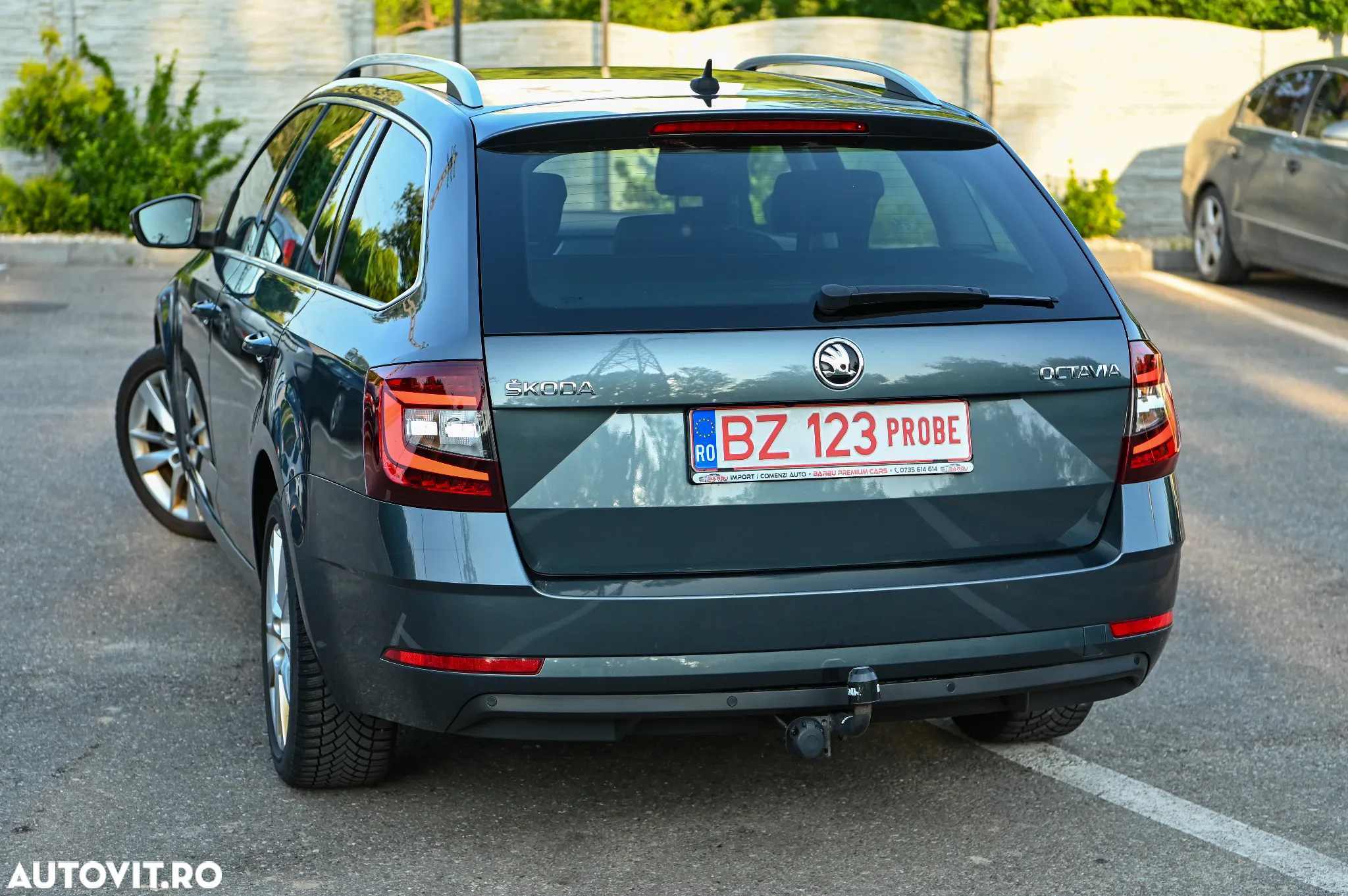 Skoda Octavia Combi Diesel 1.6 TDI DSG Style - 27
