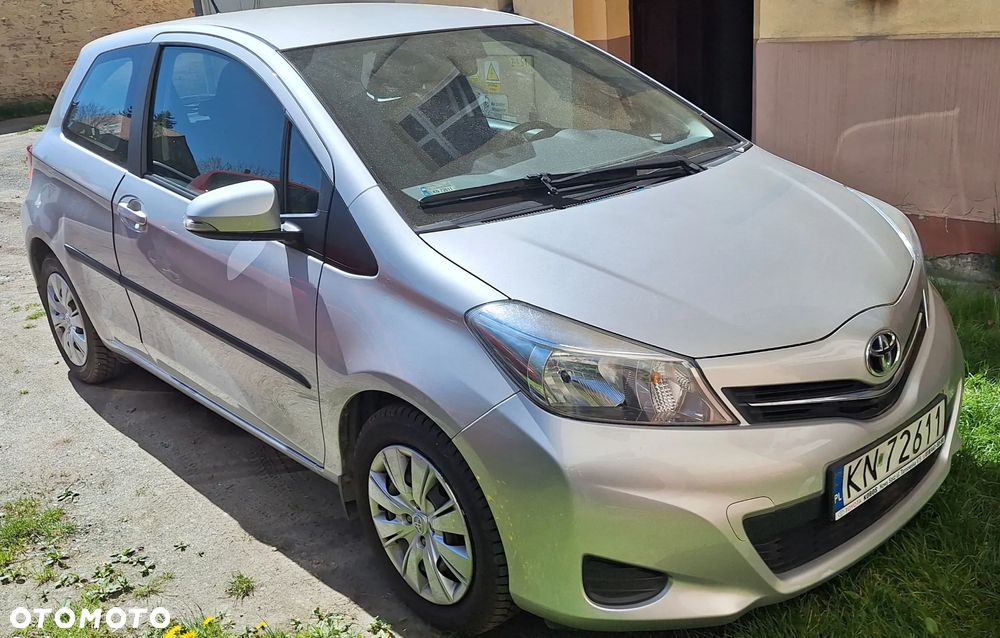 Toyota Yaris 1.33 Luna - 1