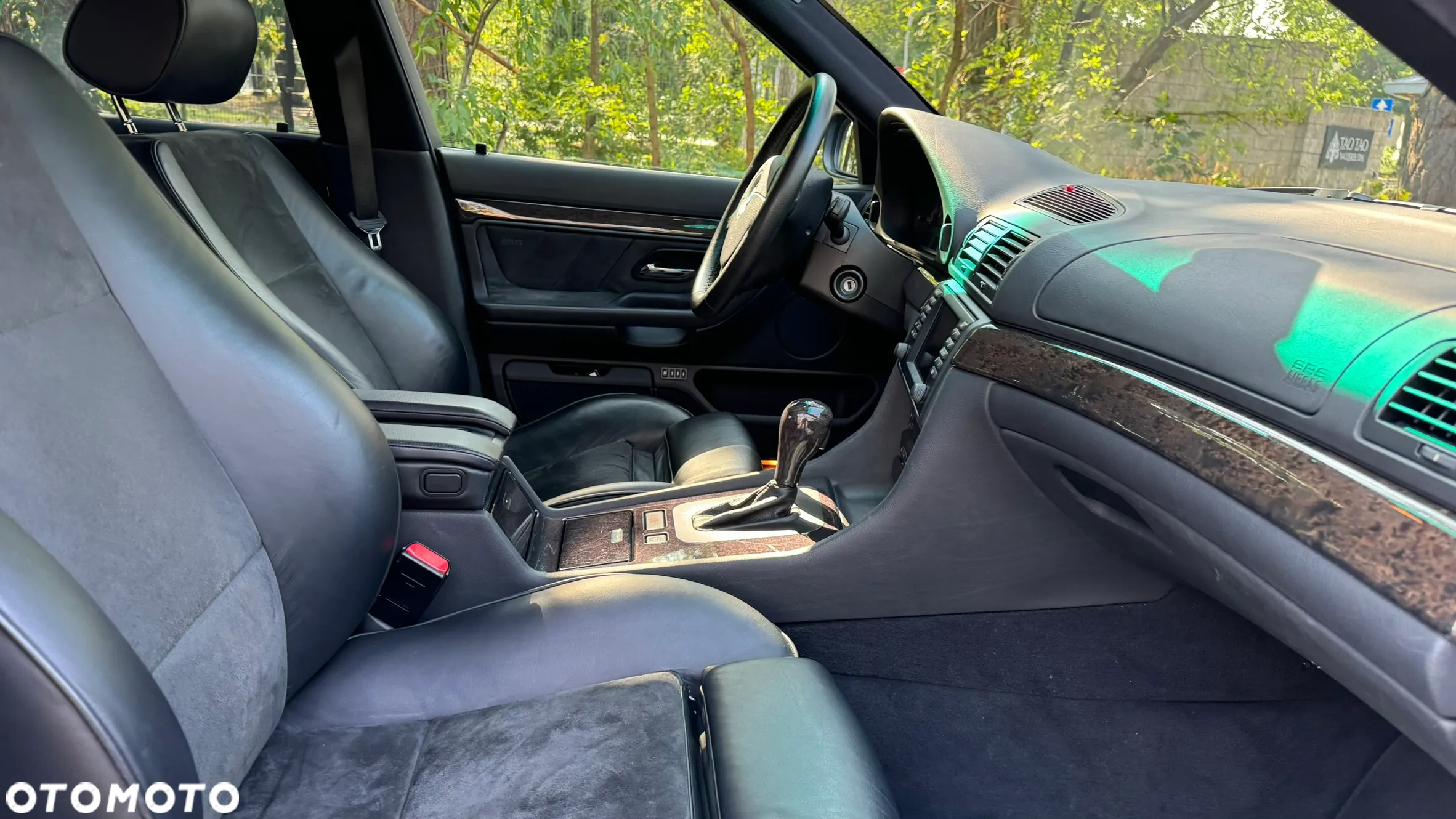 BMW Seria 7 740i - 19