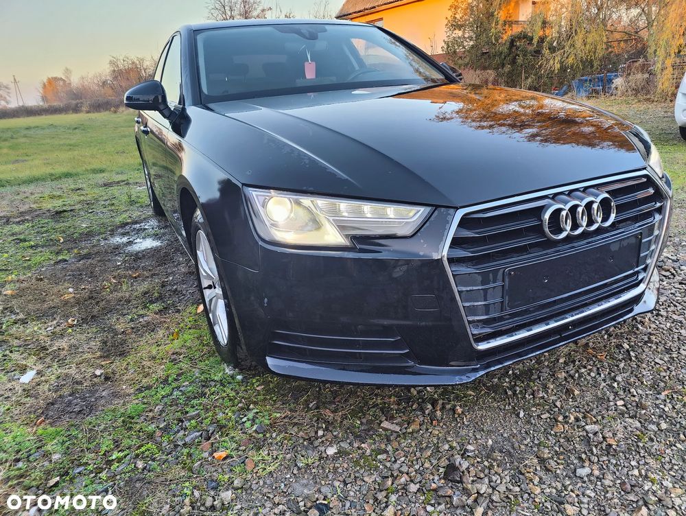 Audi A4 Limousine 1.4 TFSI S tronic sport - 21