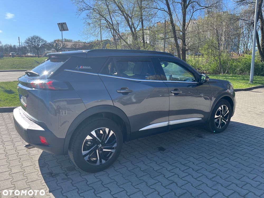 Peugeot 2008 PureTech 100 Allure S&S BVM6 - 14