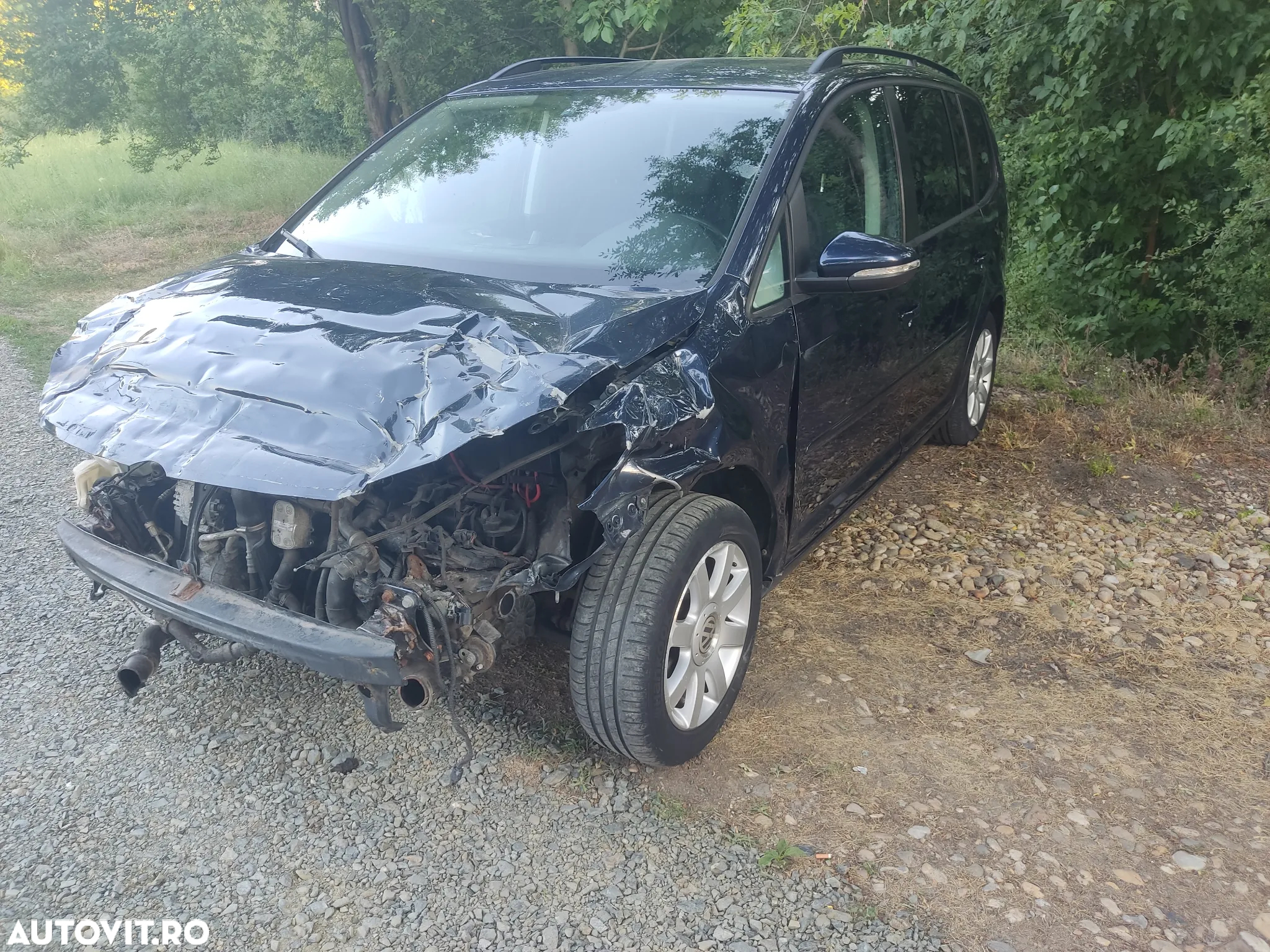 Volkswagen Touran 1.6 TDI DPF DSG STYLE - 9