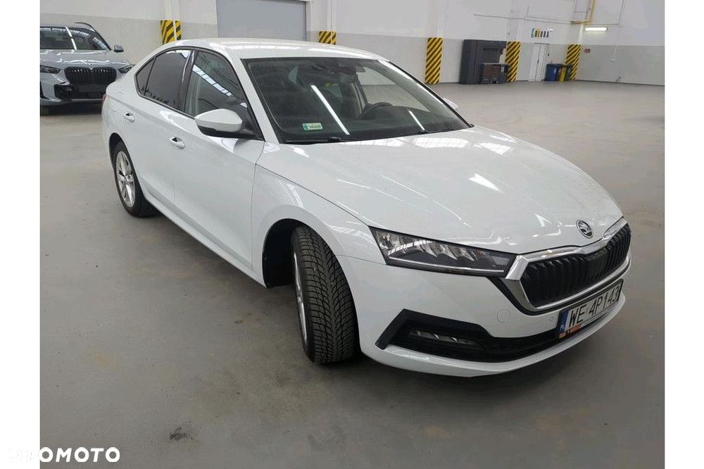 Skoda Octavia 1.0 TSI Ambition - 4
