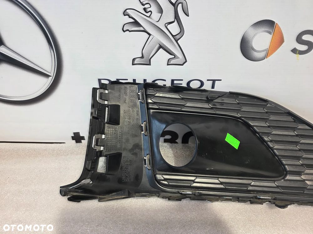 AUDI A5 8W6 LIFT 19- SPORTBACK LEWA / PRAWA KRATKA BOCZNA ZDERZAK PRZEDNIEGO PRZÓD NR 8W6807682S / 8W6807681S NR AUKCJI KB20 - 15