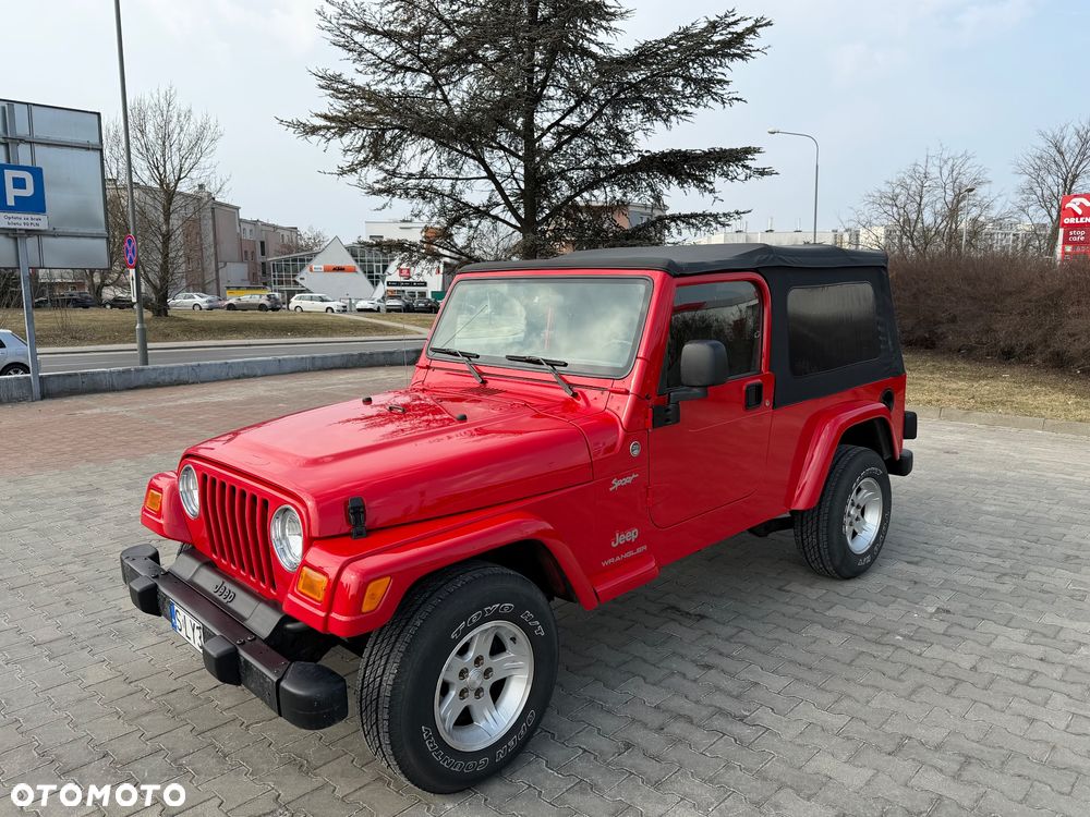 Jeep Wrangler - 10