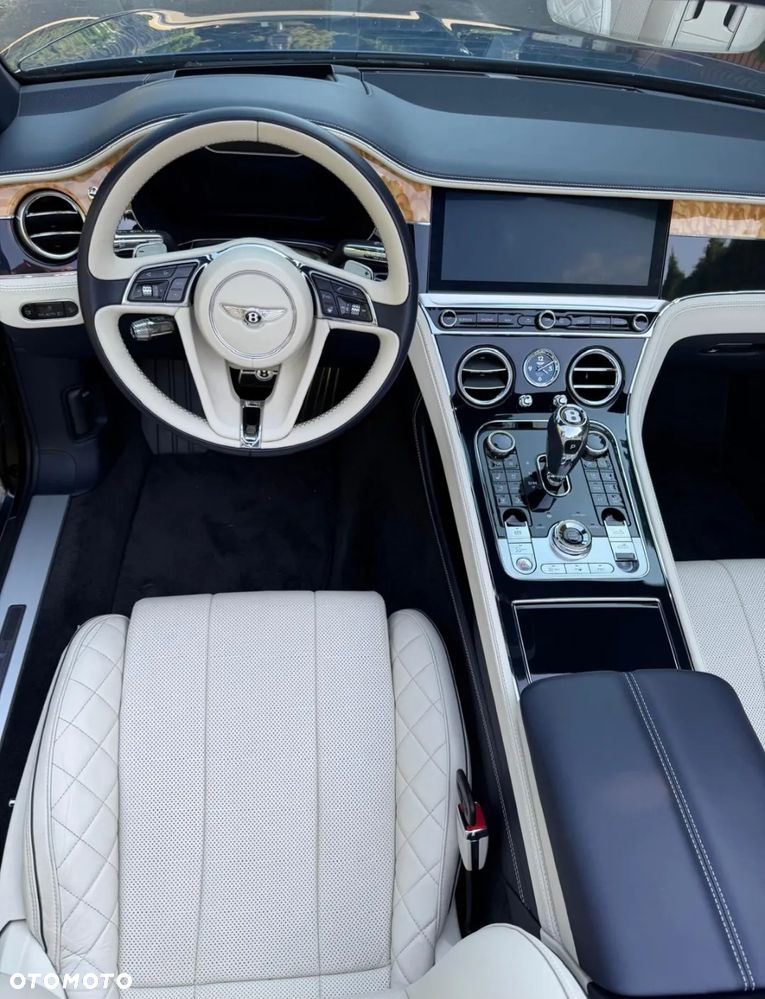 Bentley Continental GT V8 S Convertible - 14