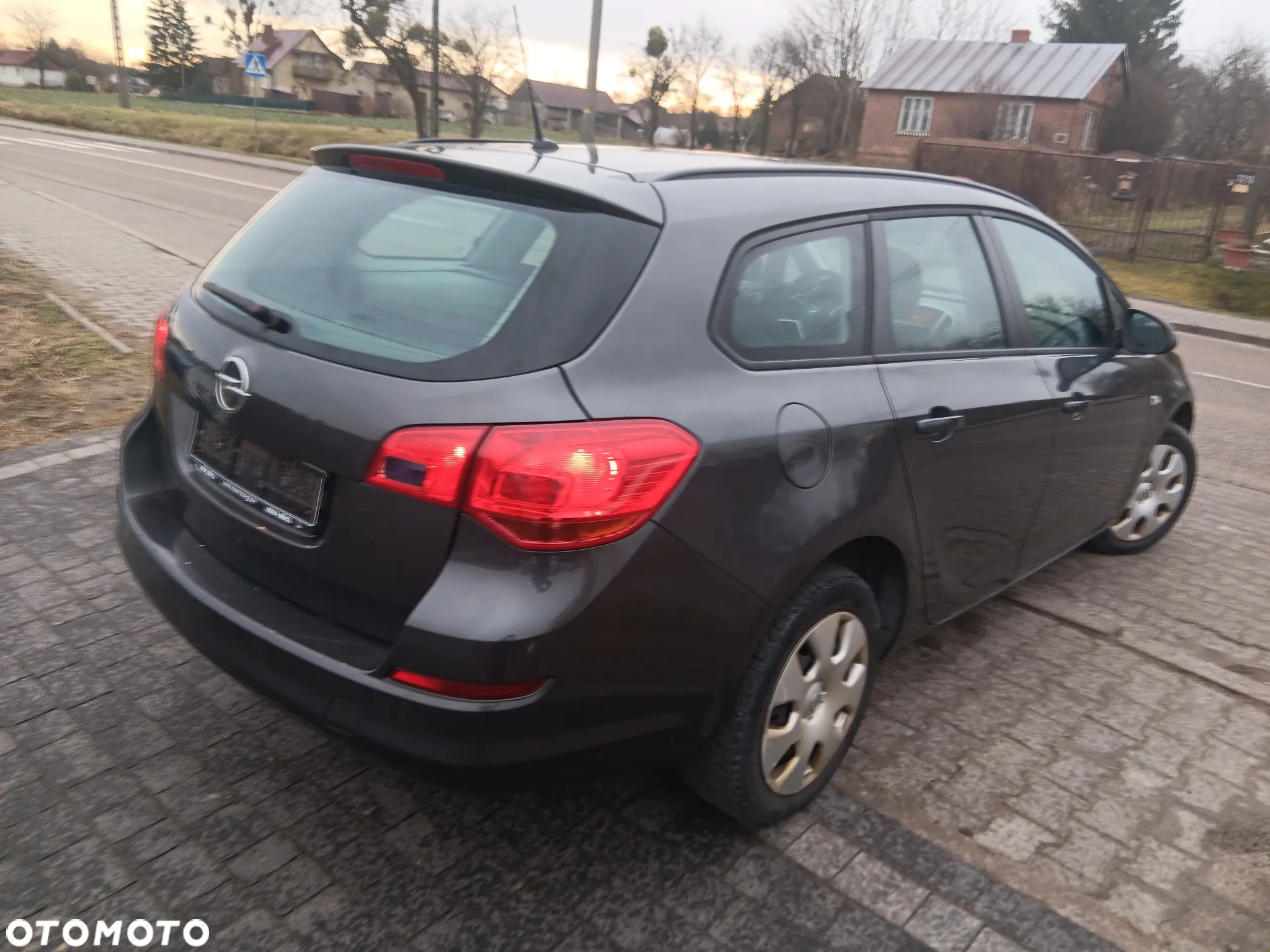 Opel Astra 1.7 CDTI DPF Active - 10