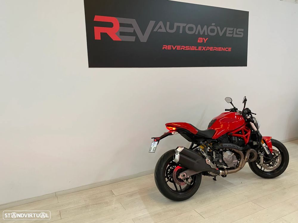 Ducati Monster 821 - 4