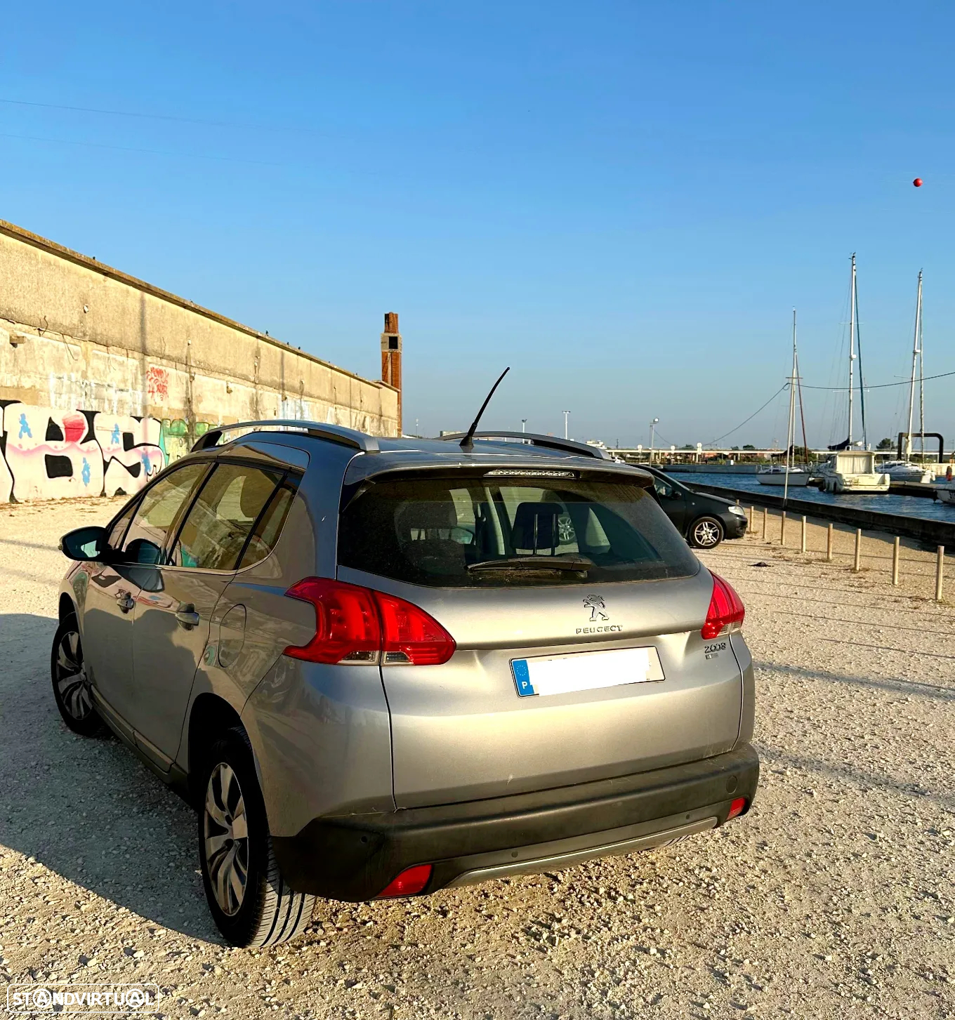 Peugeot 2008 1.2 PureTech Allure - 3