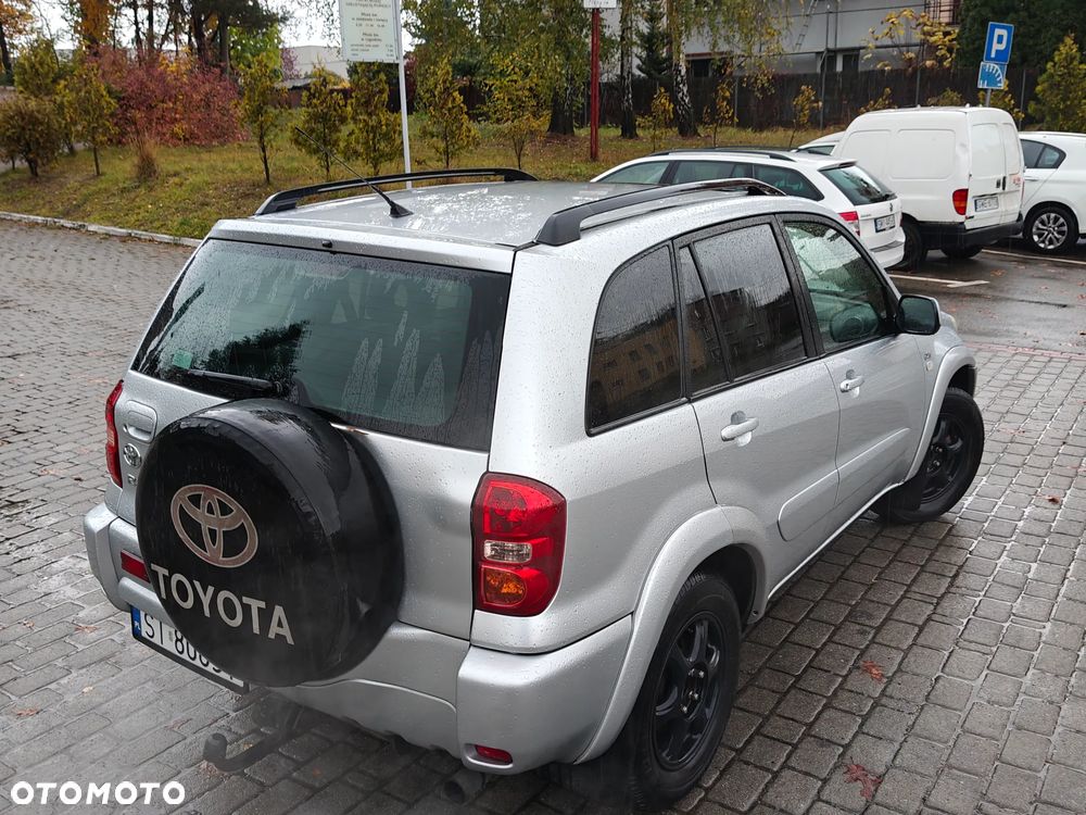 Toyota RAV4 2.0 D-4D Prestige - 25