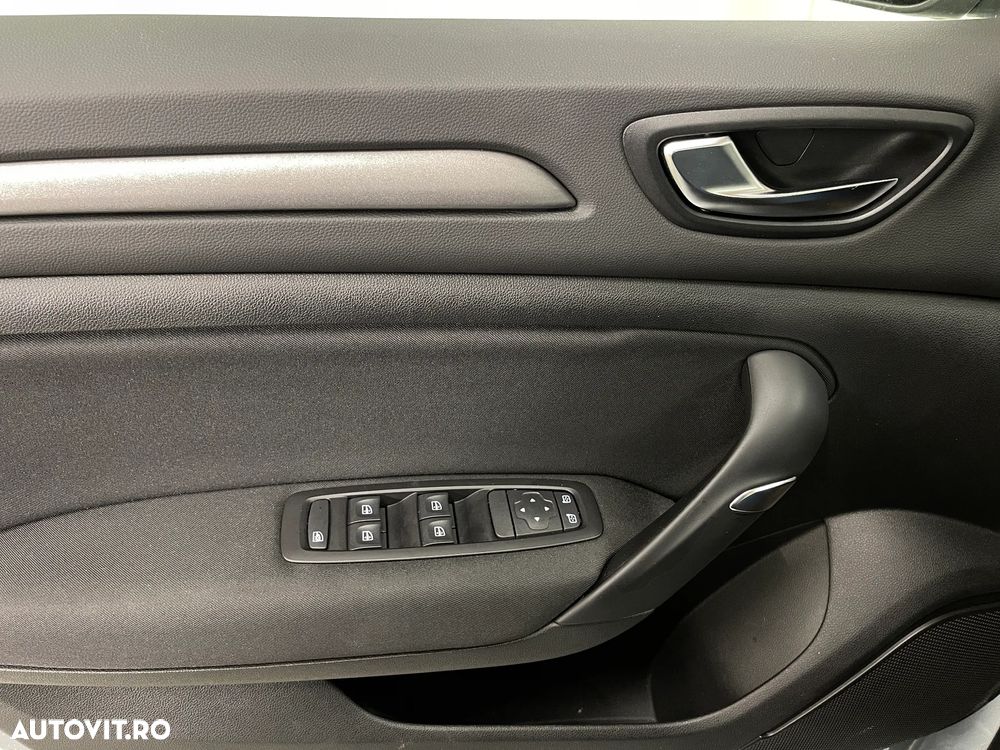 Renault Megane Blue dCi 116 EDC Intens - 23