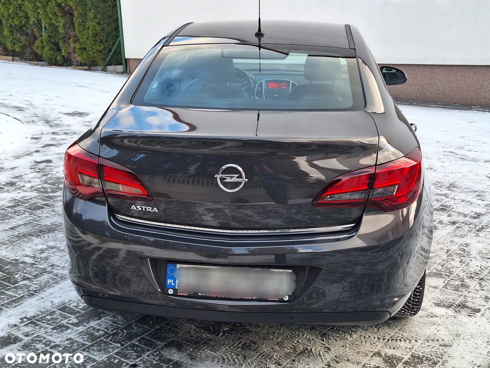 Opel Astra 1.6 Active EU6 - 12