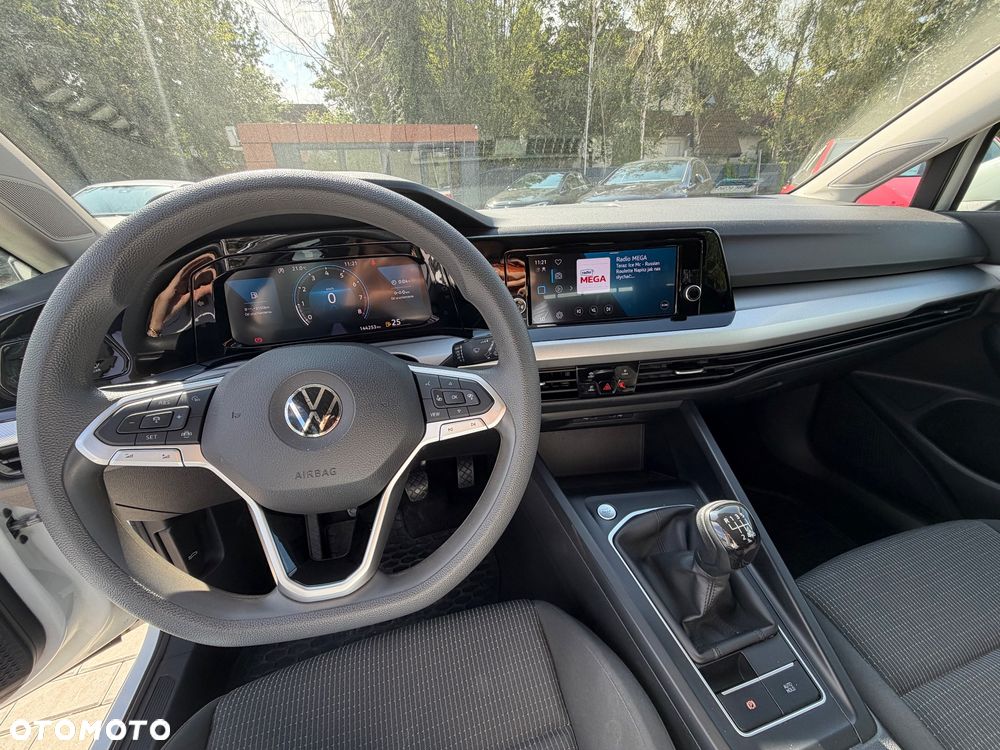 Volkswagen Golf 1.0 TSI Life - 24
