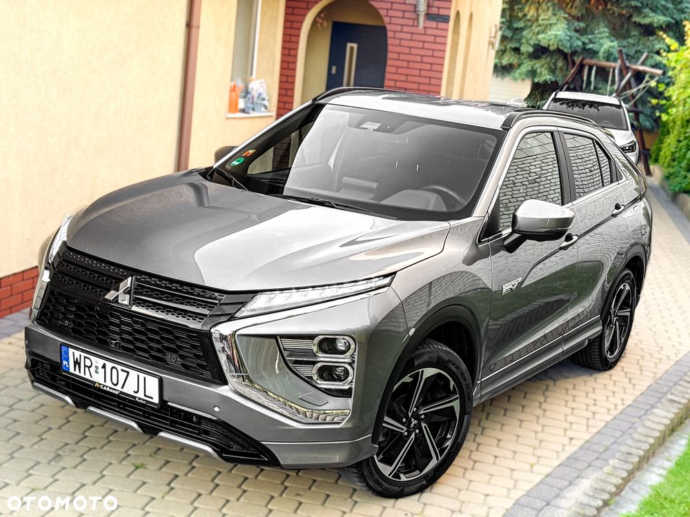 Mitsubishi Eclipse Cross 4WD Plus Select - 3