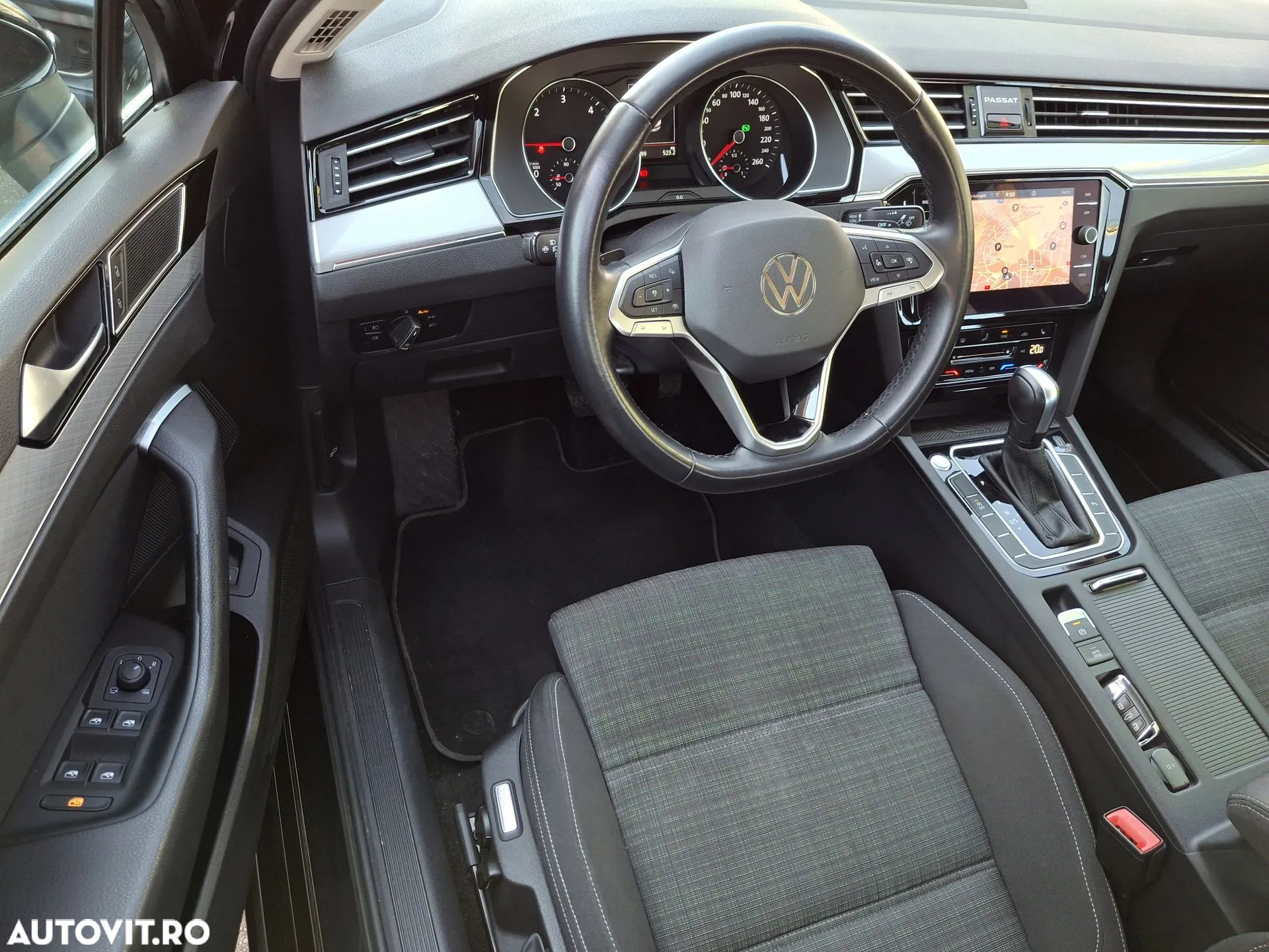 Volkswagen Passat 2.0 TDI SCR DSG Elegance - 10