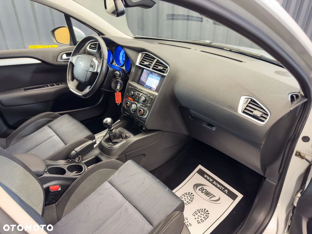 Citroën C4 HDi 115 Exclusive - 2