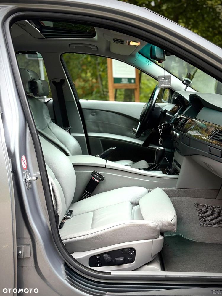 BMW Seria 5 - 37