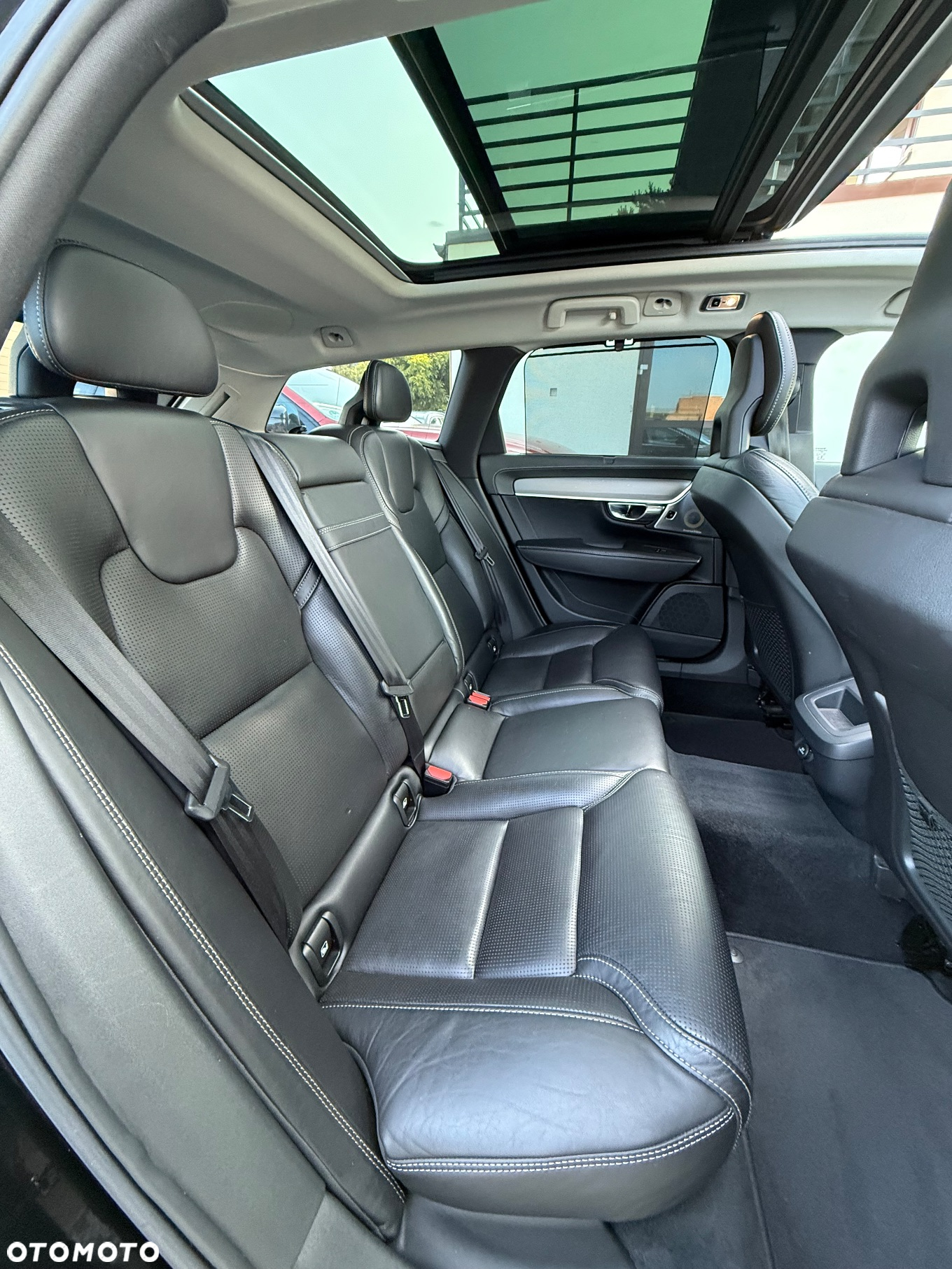Volvo V90 D4 Geartronic Inscription - 13