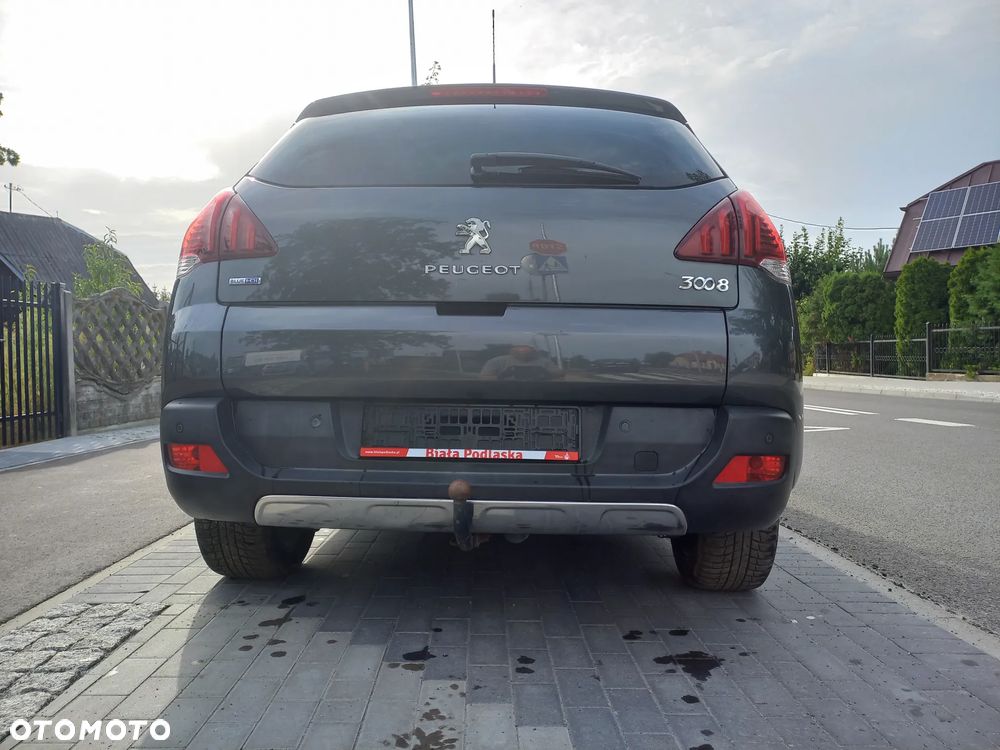 Peugeot 3008 1.6 BlueHDi Style S&S - 6